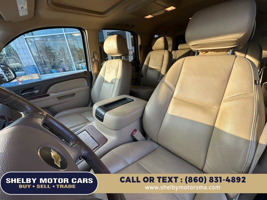 Used 2013 Chevrolet Tahoe LTZ image 10