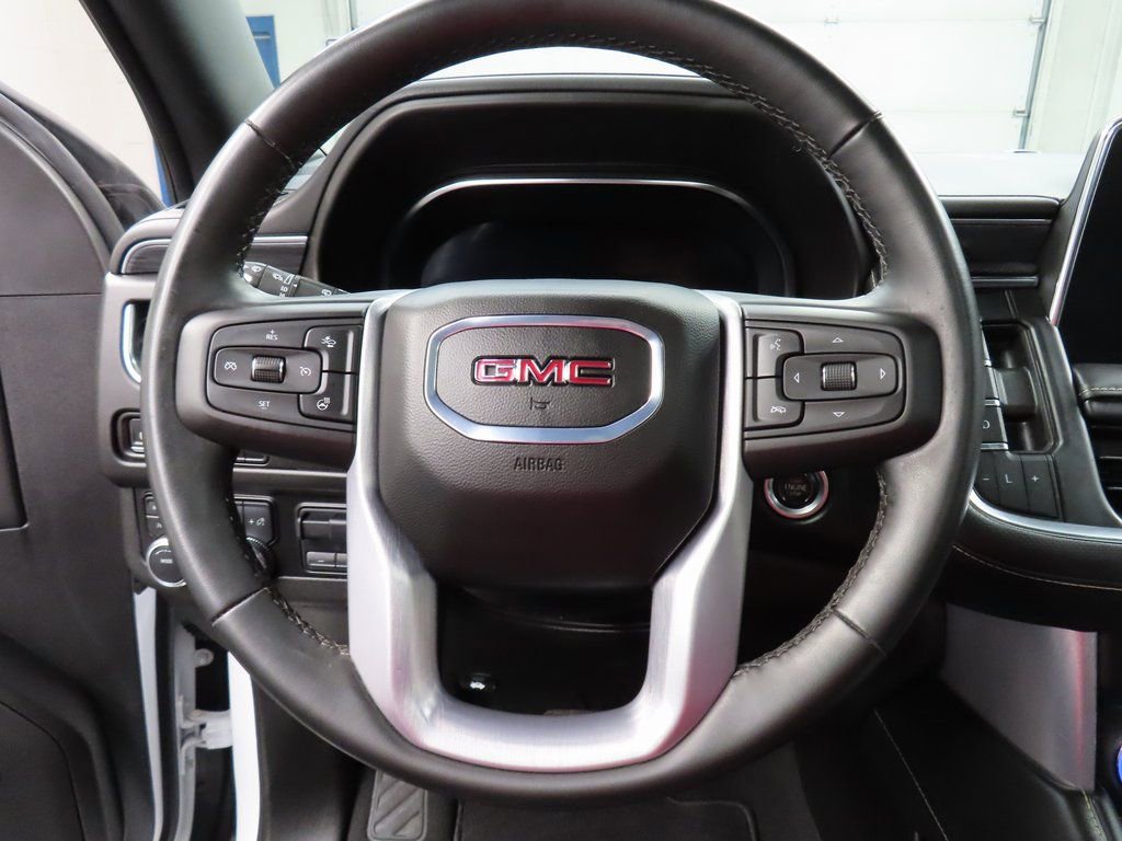 Used 2024 GMC Yukon XL SLT w/ SLT Premium Package image 48