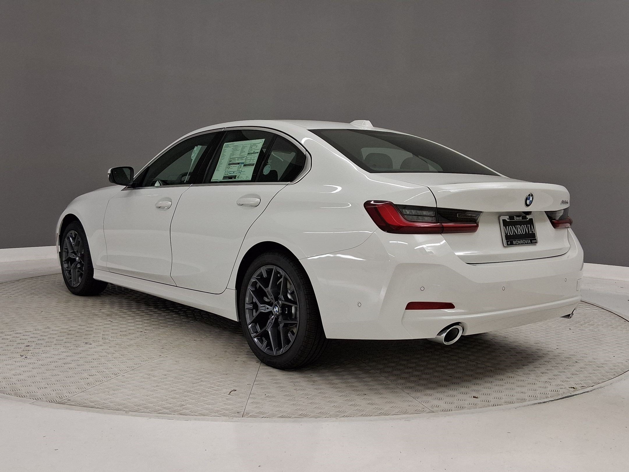 New 2026 BMW 330i Sedan w/ Convenience Package RWD image 68