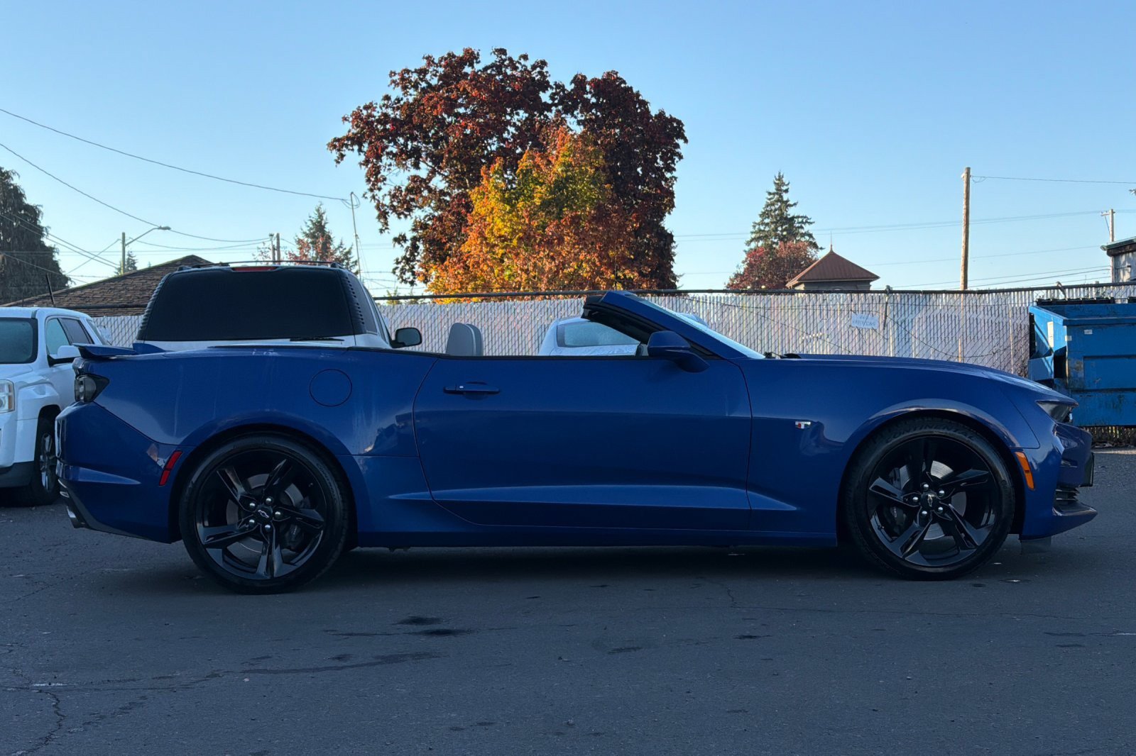 Used 2021 Chevrolet Camaro SS RWD image 3