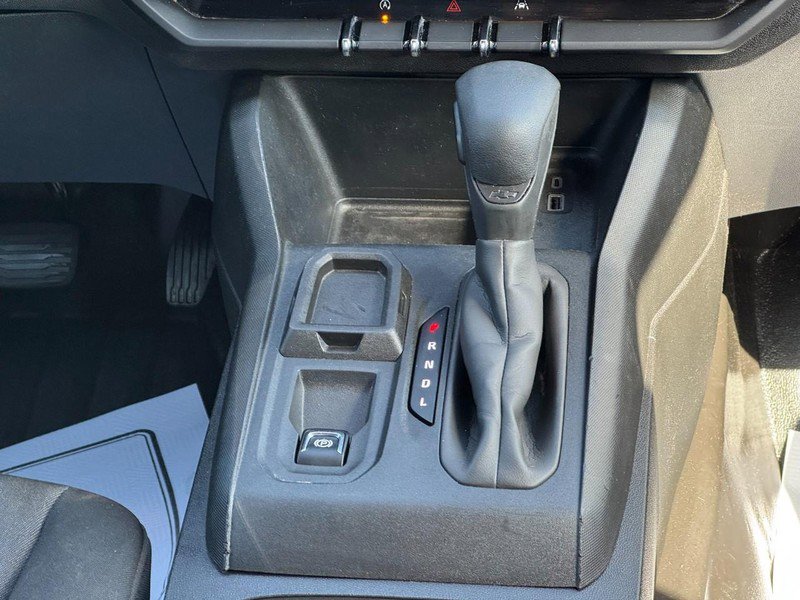 Used 2023 Chevrolet Colorado W/T image 14