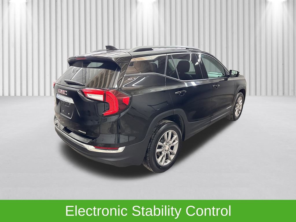 Used 2024 GMC Terrain SLT image 8