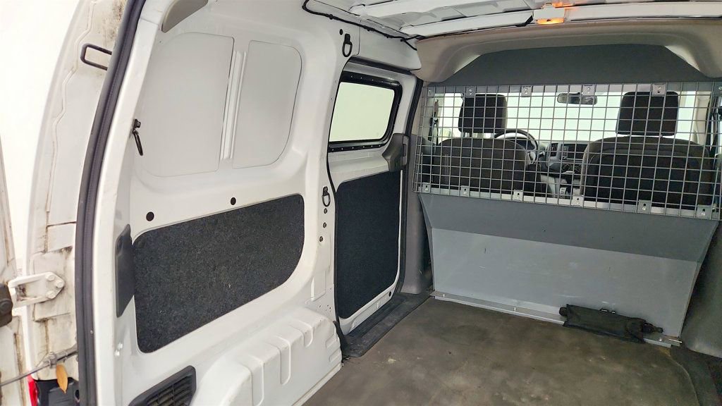 Used 2021 Nissan NV200 SV w/ Sliding Door Glass Package image 21