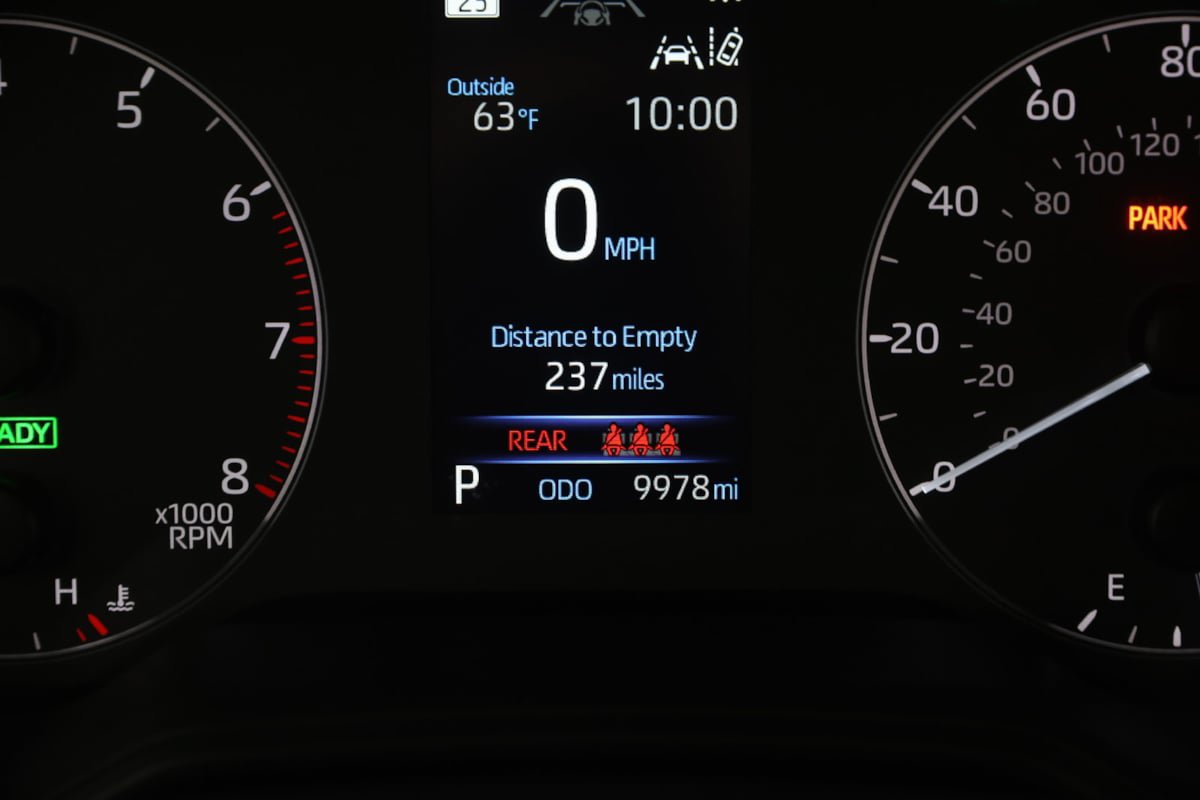 Used 2025 Toyota Corolla Cross AWD Hybrid image 26