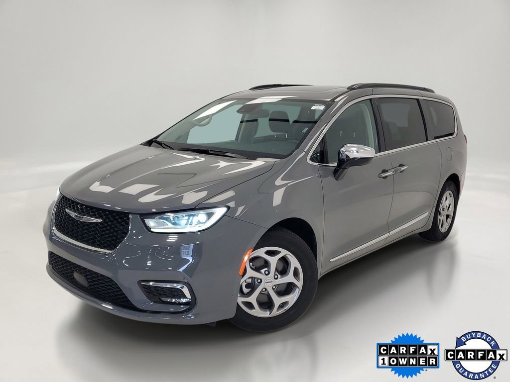 Used 2023 Chrysler Pacifica Limited FWD video 1