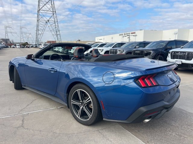 Used 2024 Ford Mustang Premium image 2