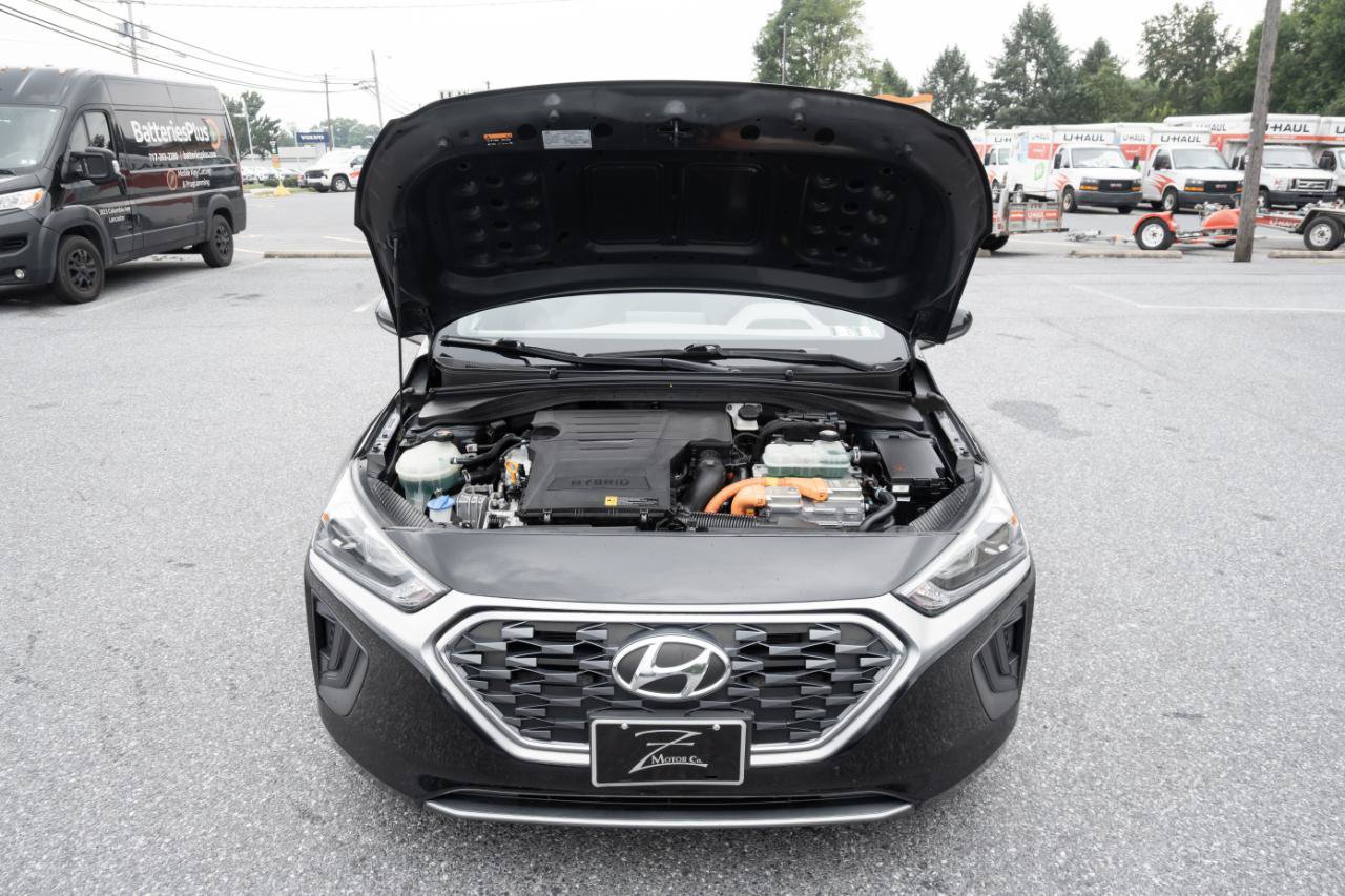 Used 2020 Hyundai Ioniq Blue FWD image 33