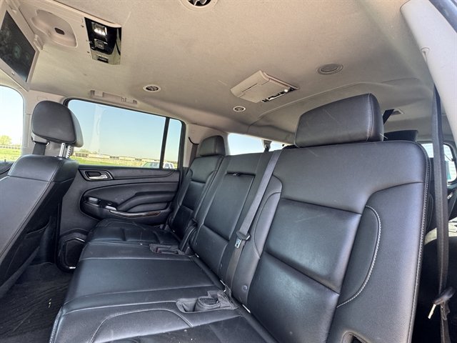 Used 2018 Chevrolet Suburban LT w/ LT Signature Package AWD/4WD image 13