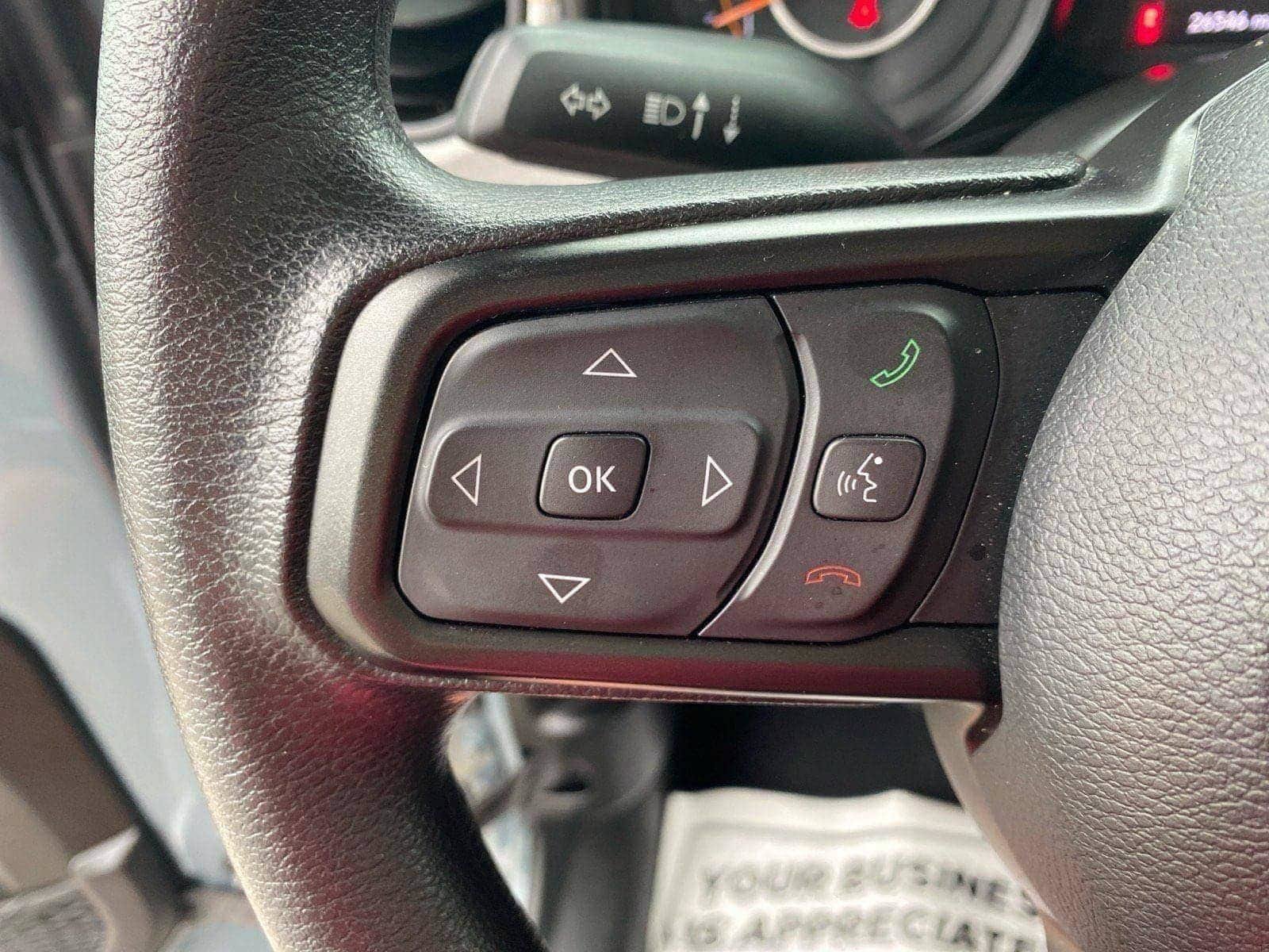 Used 2025 Jeep Gladiator Sport AWD/4WD image 17
