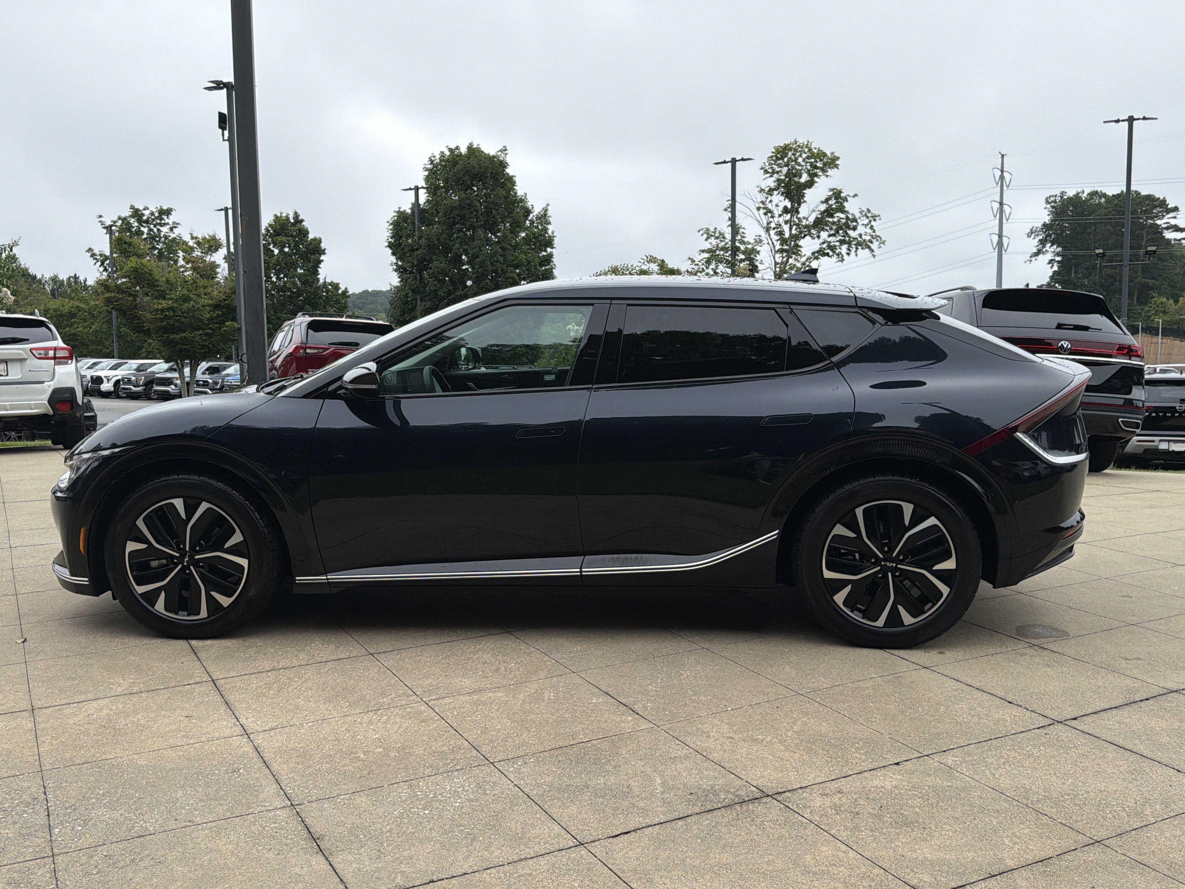 Used 2022 Kia EV6 Wind AWD/4WD image 8