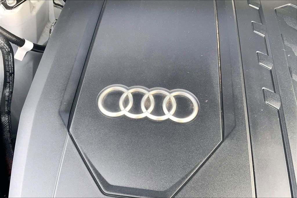 Certified 2023 Audi Q5 2.0T Premium w/ Convenience Package image 31