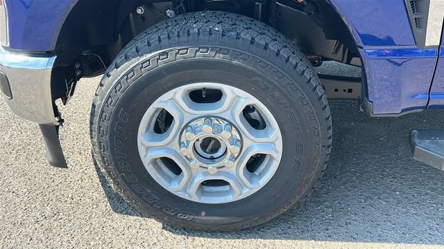New 2026 Ford F250 XLT w/ XLT Premium Package AWD/4WD image 6