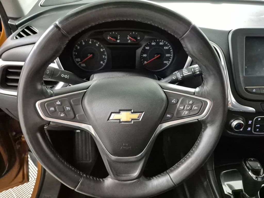 Used 2018 Chevrolet Equinox LT FWD image 11