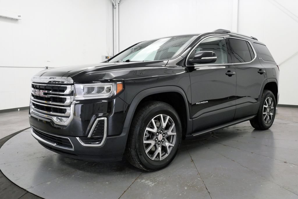 Used 2023 GMC Acadia SLE w/ Driver Convenience Package AWD/4WD image 3
