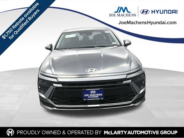 New 2026 Hyundai Sonata SEL FWD image 3