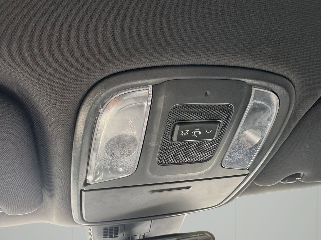 Used 2021 Kia Stinger GT-Line AWD/4WD image 19