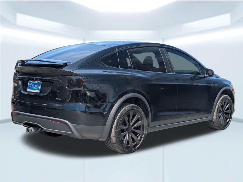 Used 2022 Tesla Model X Plaid image 5
