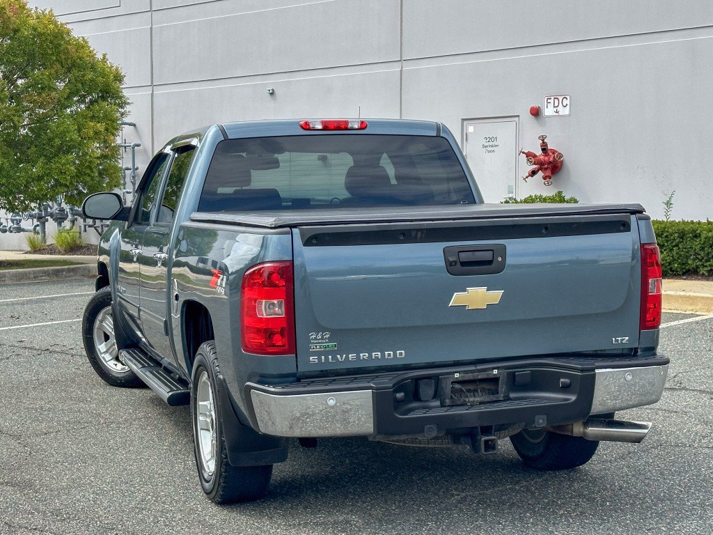 Used 2011 Chevrolet Silverado 1500 LTZ w/ LTZ Plus Package AWD/4WD image 13