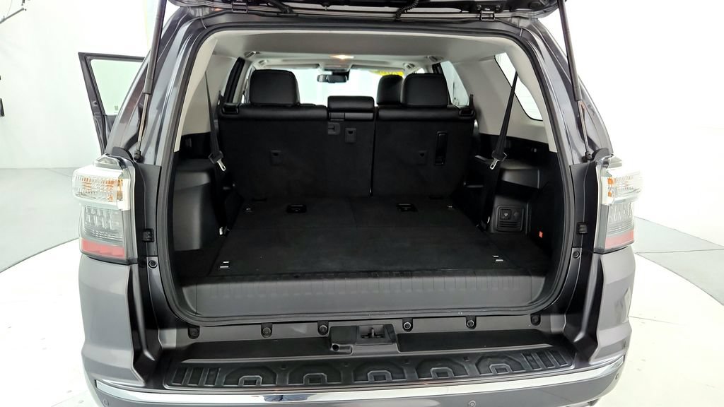 Certified 2022 Toyota 4Runner Limited AWD/4WD image 13