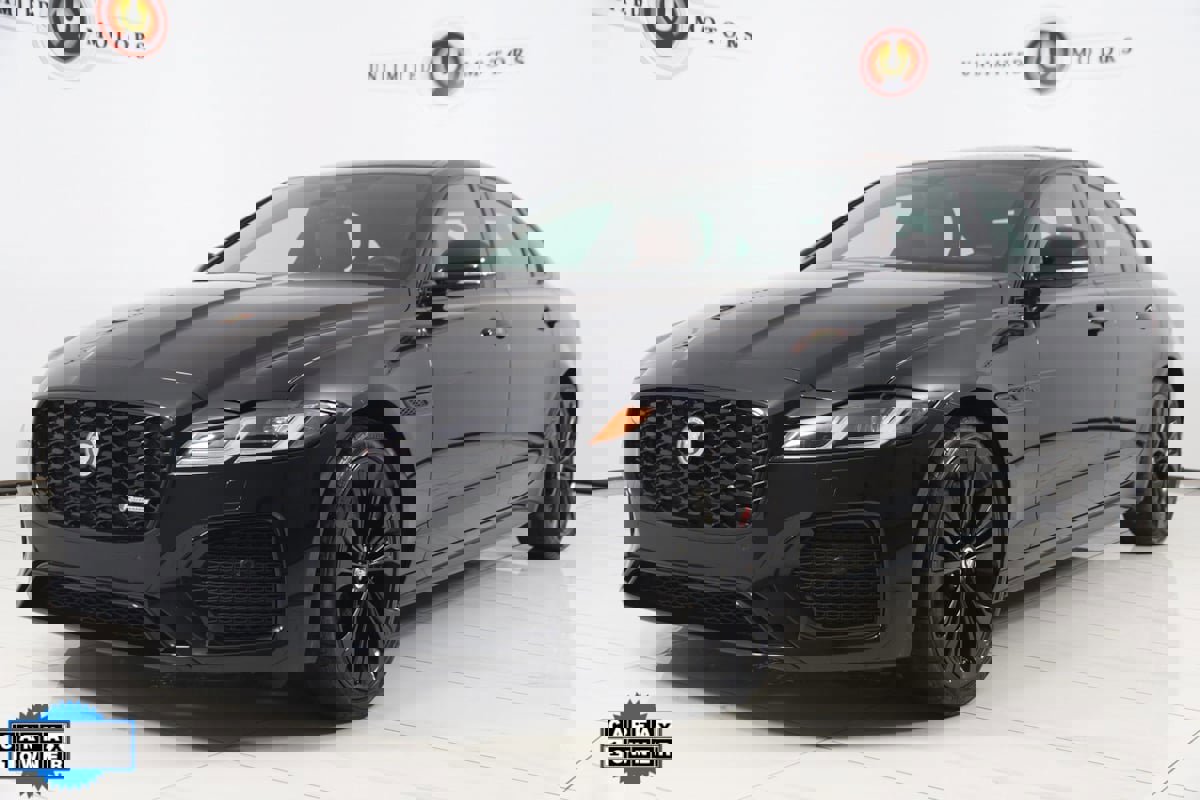 Used 2024 Jaguar XF R-Dynamic SE image 5