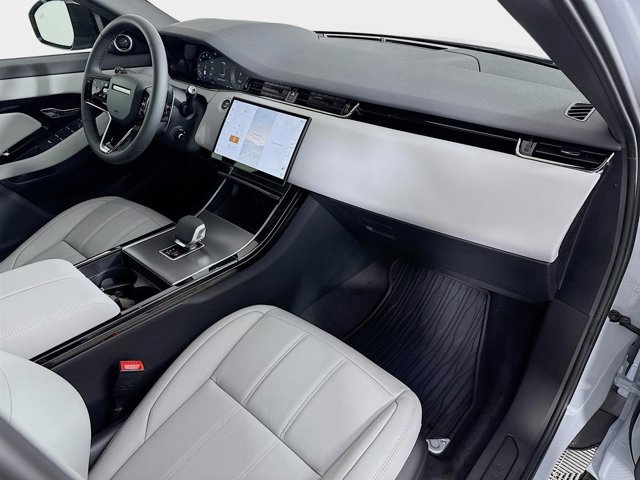 Used 2026 Land Rover Range Rover Evoque S image 31