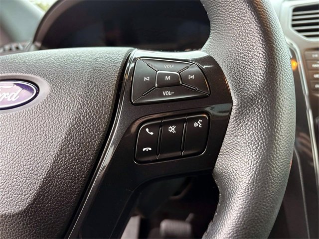 Used 2019 Ford Explorer XLT image 19
