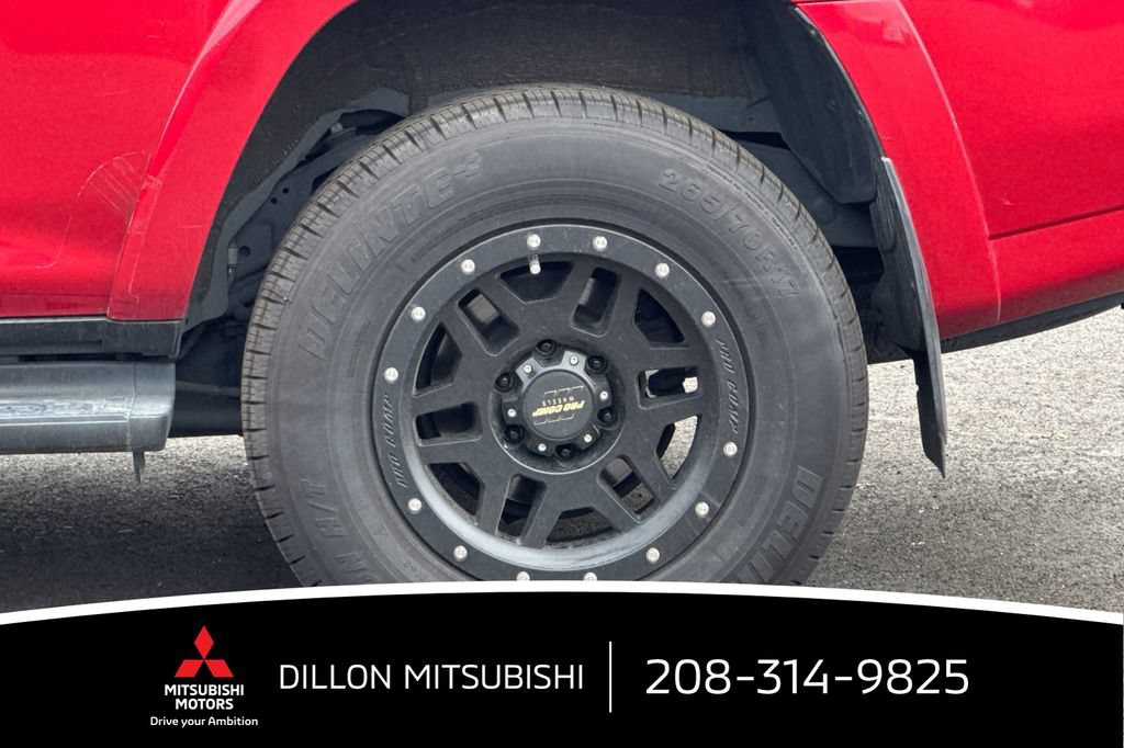Used 2021 Toyota 4Runner TRD Off-Road Premium w/ Moonroof Package AWD/4WD image 31