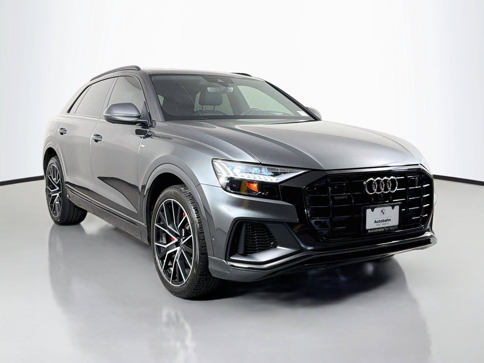 Used 2020 Audi Q8 Prestige w/ Prestige Package AWD/4WD image 3