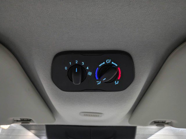 Used 2017 Ford Transit 350 XLT image 18