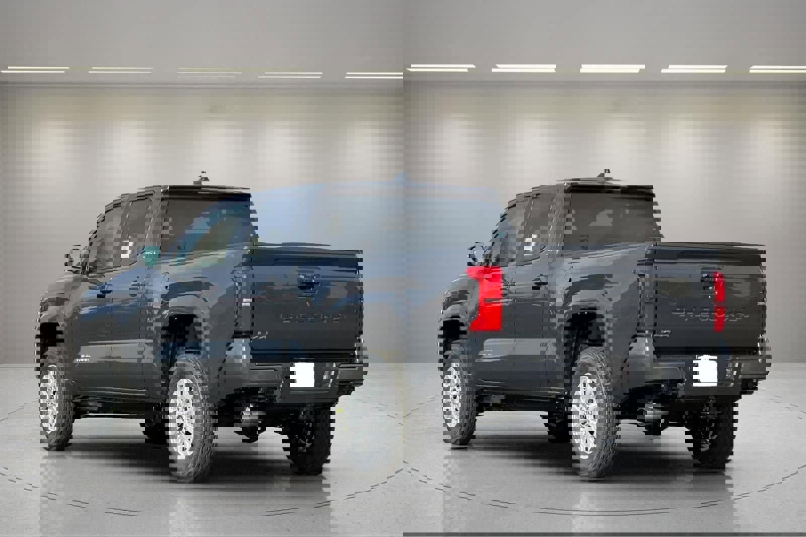 New 2026 Toyota Tacoma SR5 AWD/4WD image 5