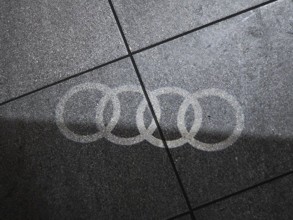 Used 2025 Audi Q7 3.0T Premium w/ Convenience Package image 24