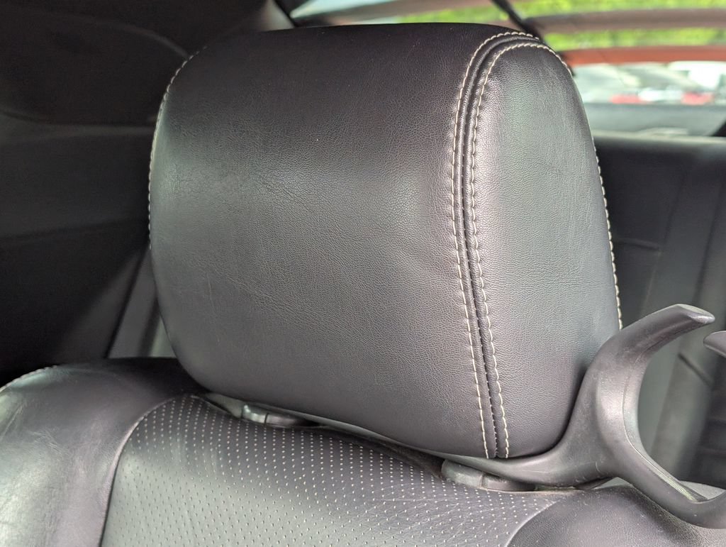Used 2009 Dodge Challenger R/T RWD image 13
