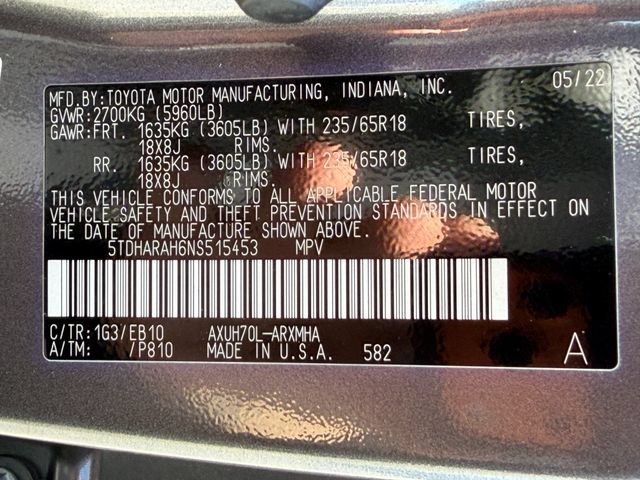 Used 2022 Toyota Highlander XLE FWD image 27