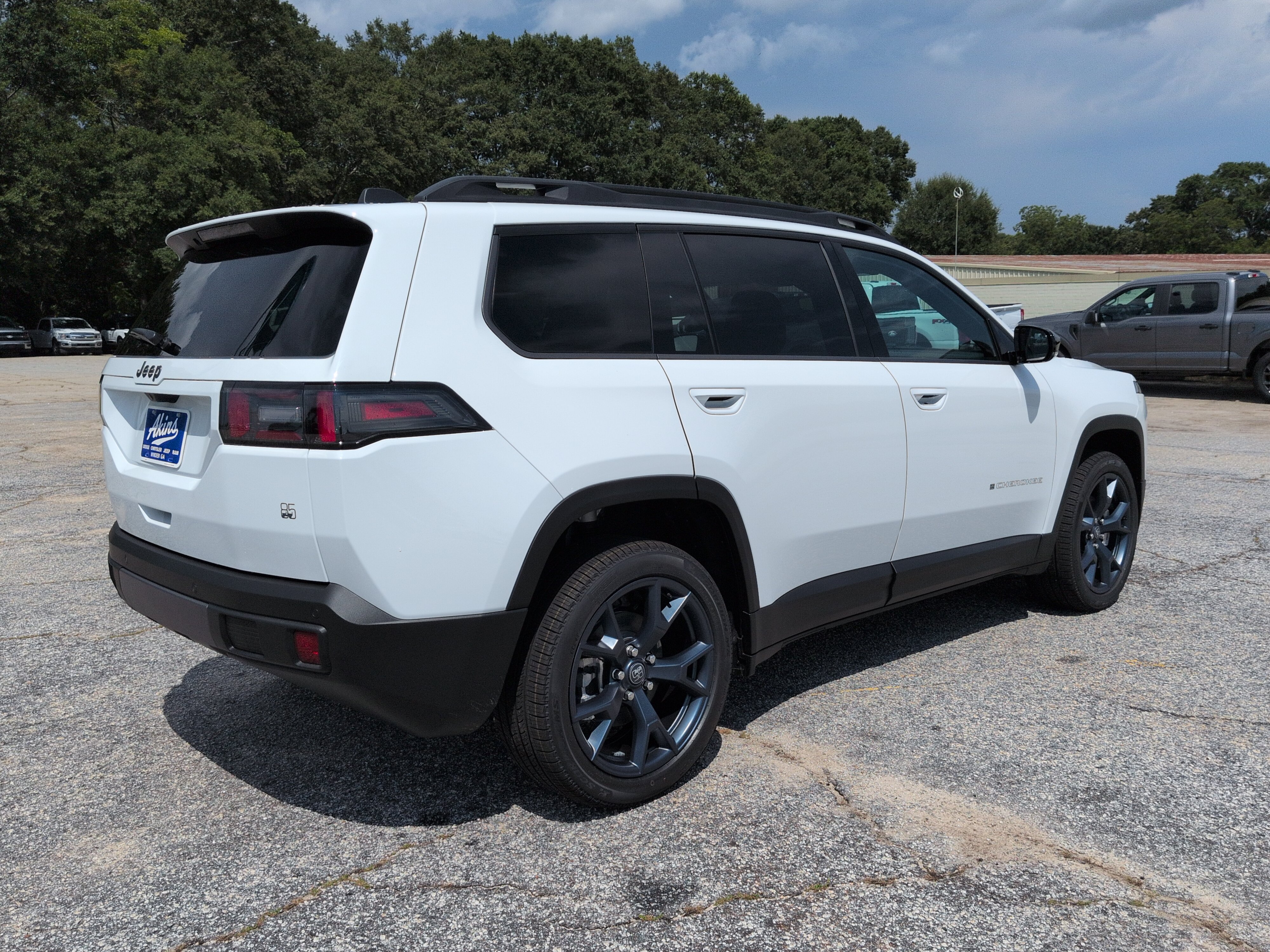 New 2026 Jeep Cherokee Overland AWD/4WD image 3