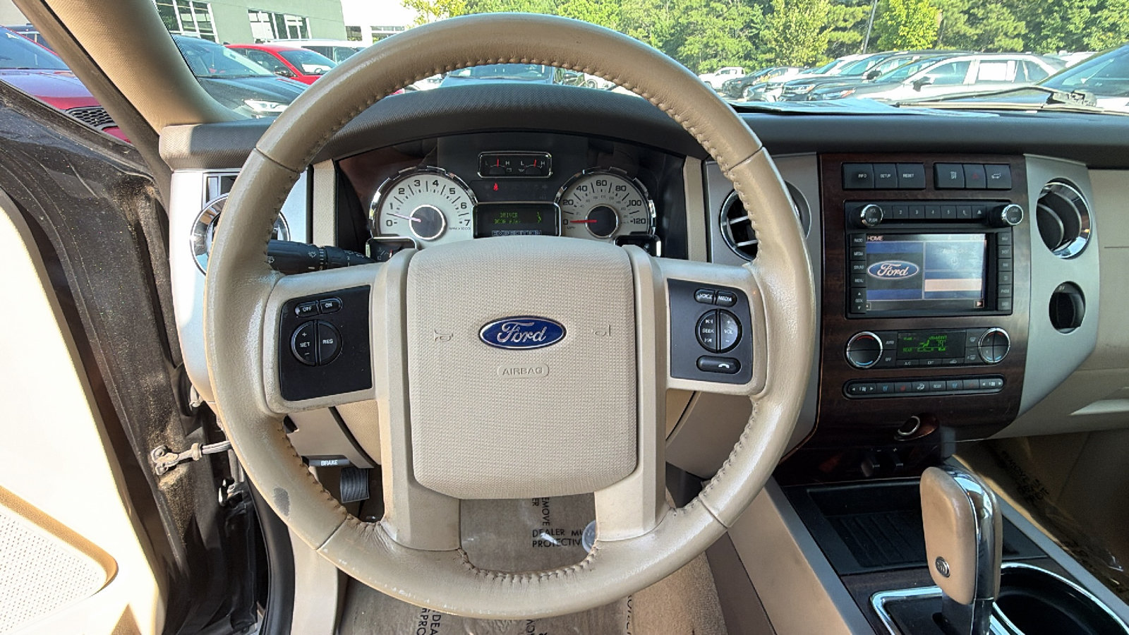 Used 2014 Ford Expedition EL XLT w/ Equipment Group 202A AWD/4WD image 29