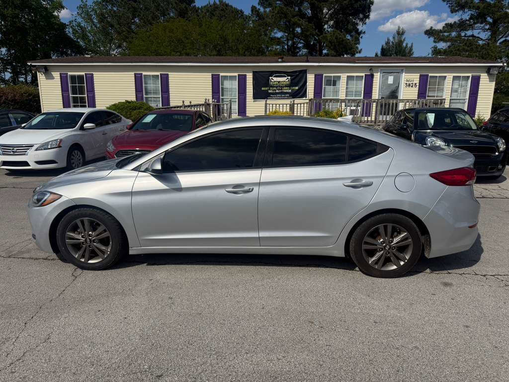 Used 2018 Hyundai Elantra SEL FWD image 9