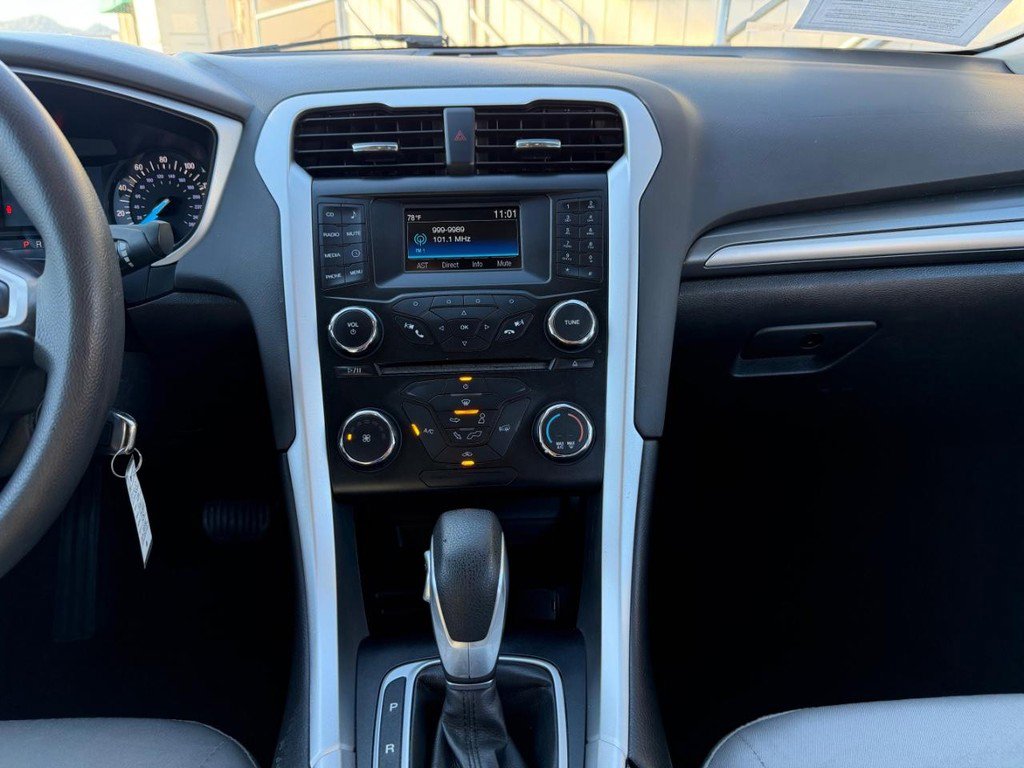 Used 2014 Ford Fusion S image 25