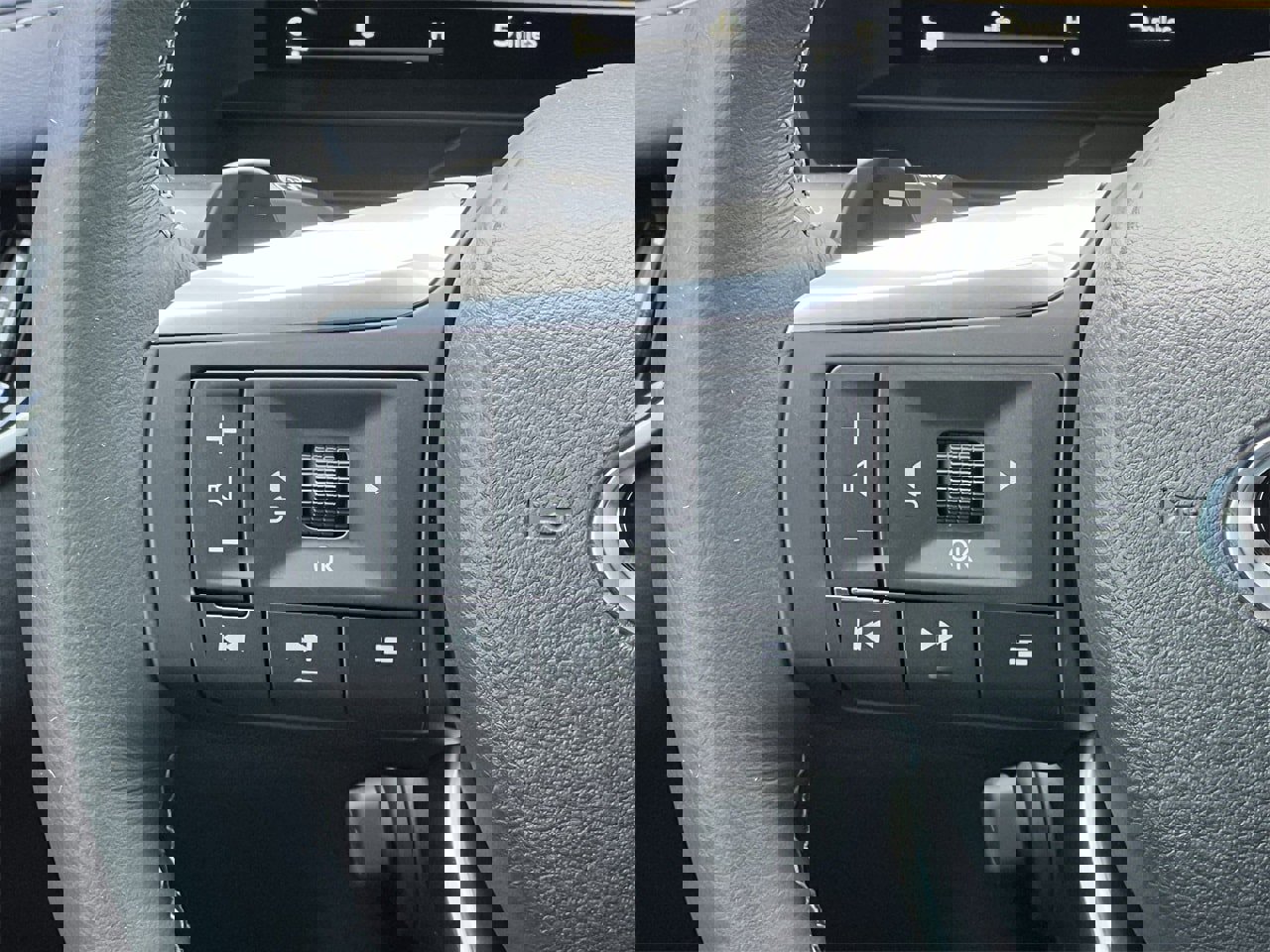 New 2026 INFINITI QX60 Sport image 12