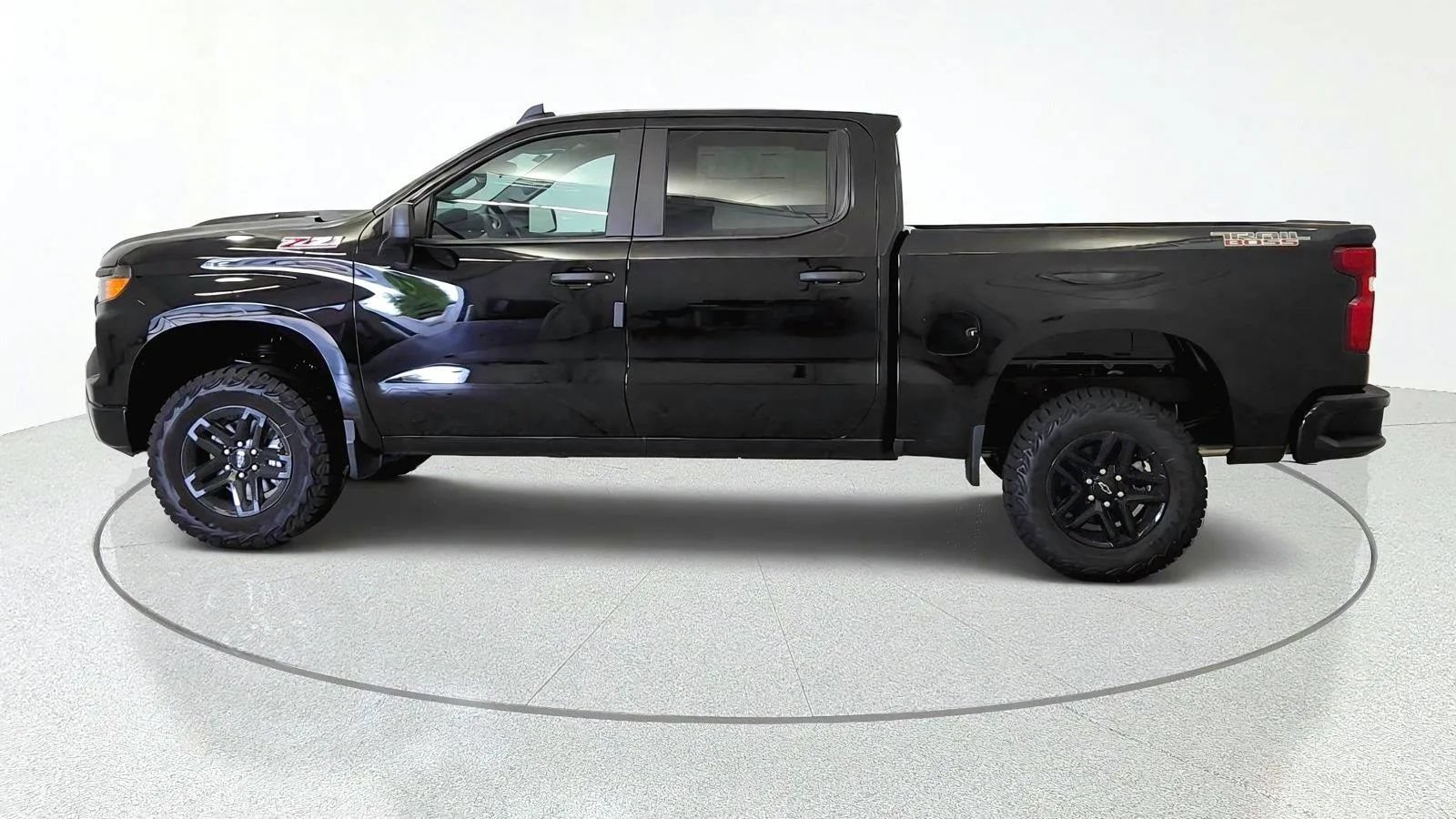 New 2026 Chevrolet Silverado 1500 Custom Trail Boss AWD/4WD image 5