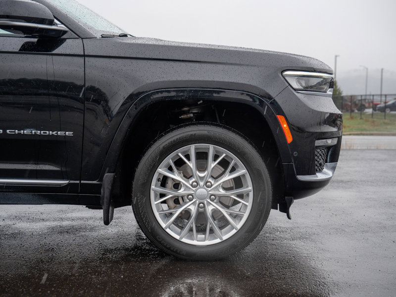 Used 2021 Jeep Grand Cherokee L Summit w/ Luxury Tech Group V image 7