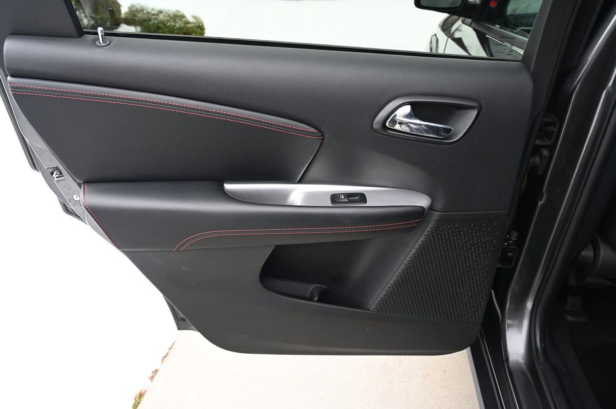 Used 2017 Dodge Journey GT w/ Driver Convenience Group image 34