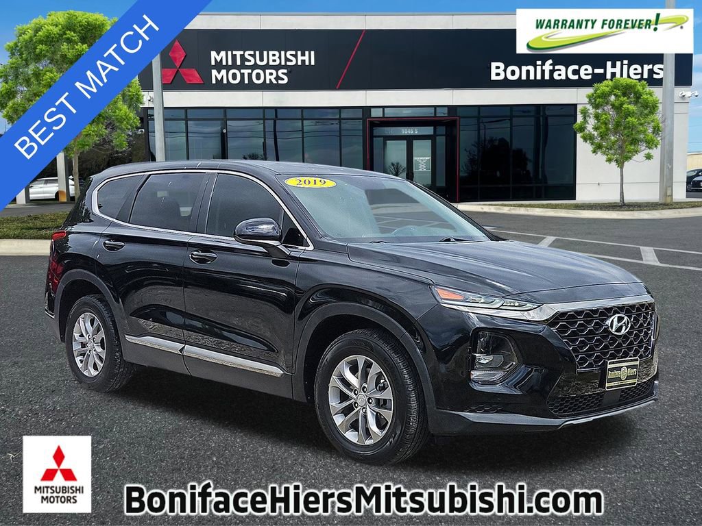 Used 2019 Hyundai Santa Fe SE FWD image 1