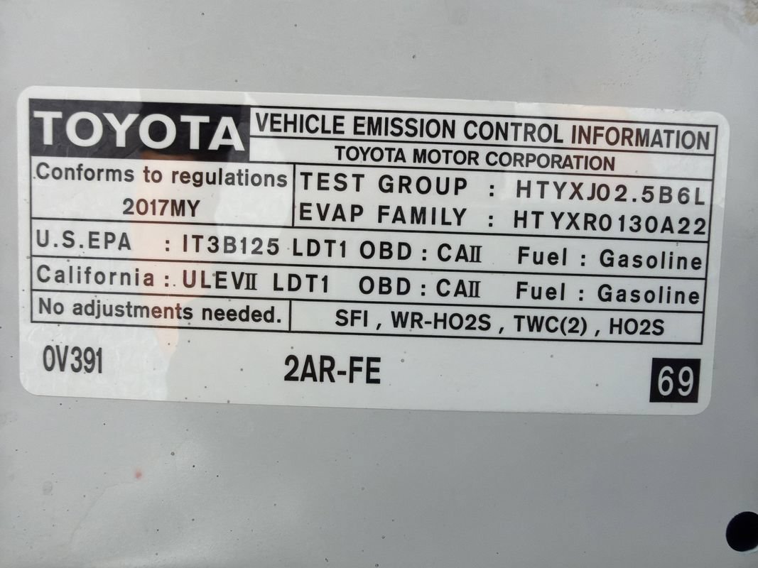 Used 2017 Toyota RAV4 Limited w/ All Weather Liner Package AWD/4WD image 26