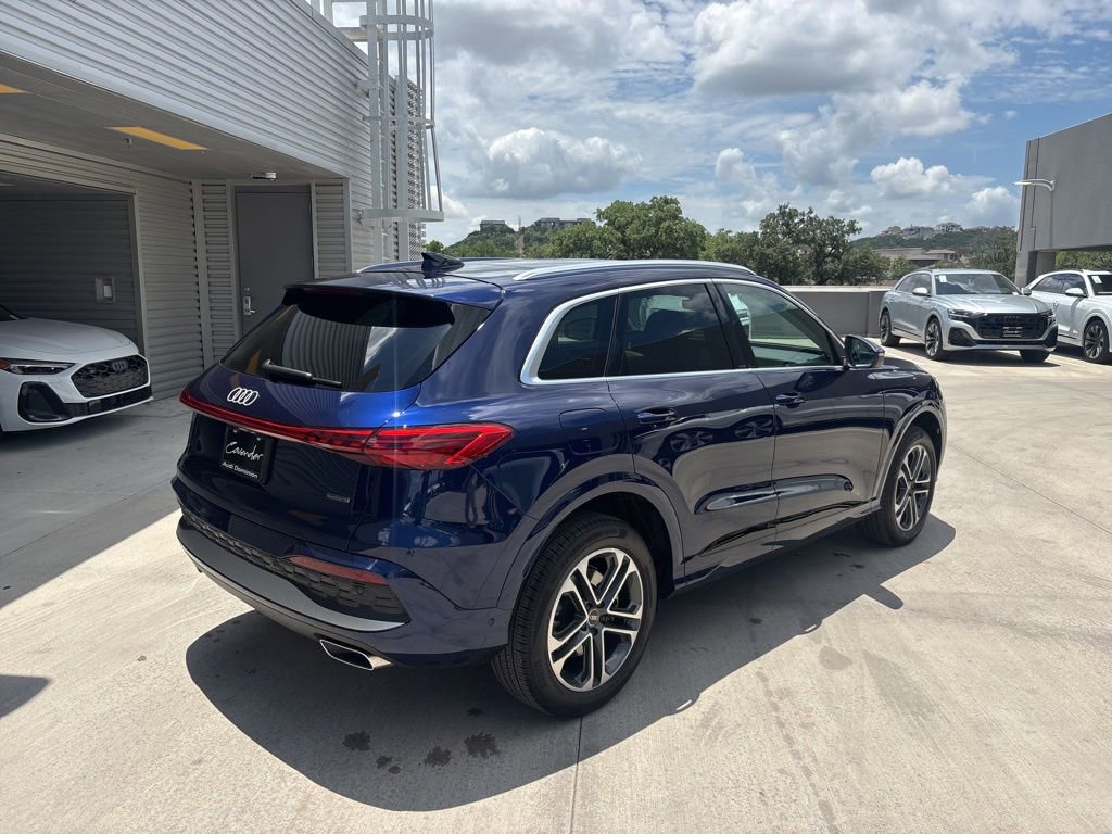 Used 2025 Audi Q5 Premium Plus w/ Premium Plus AWD/4WD image 6