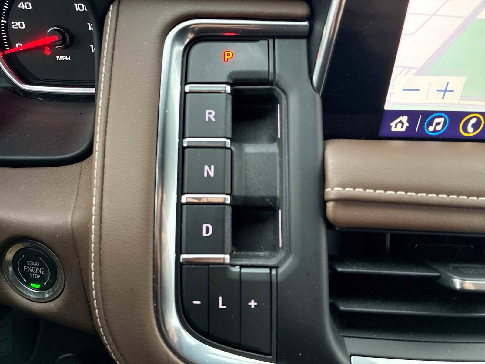 Certified 2021 Chevrolet Tahoe High Country w/ Max Trailering Package image 16