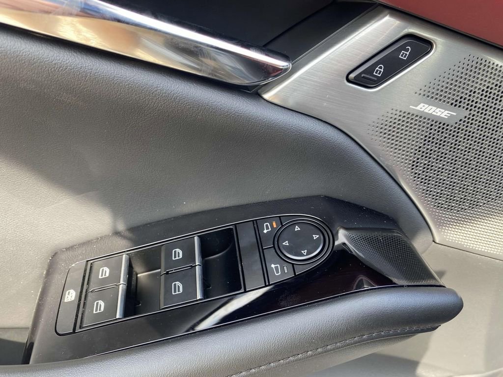 New 2024 MAZDA MAZDA3 Hatchback w/ Appearance Package image 12