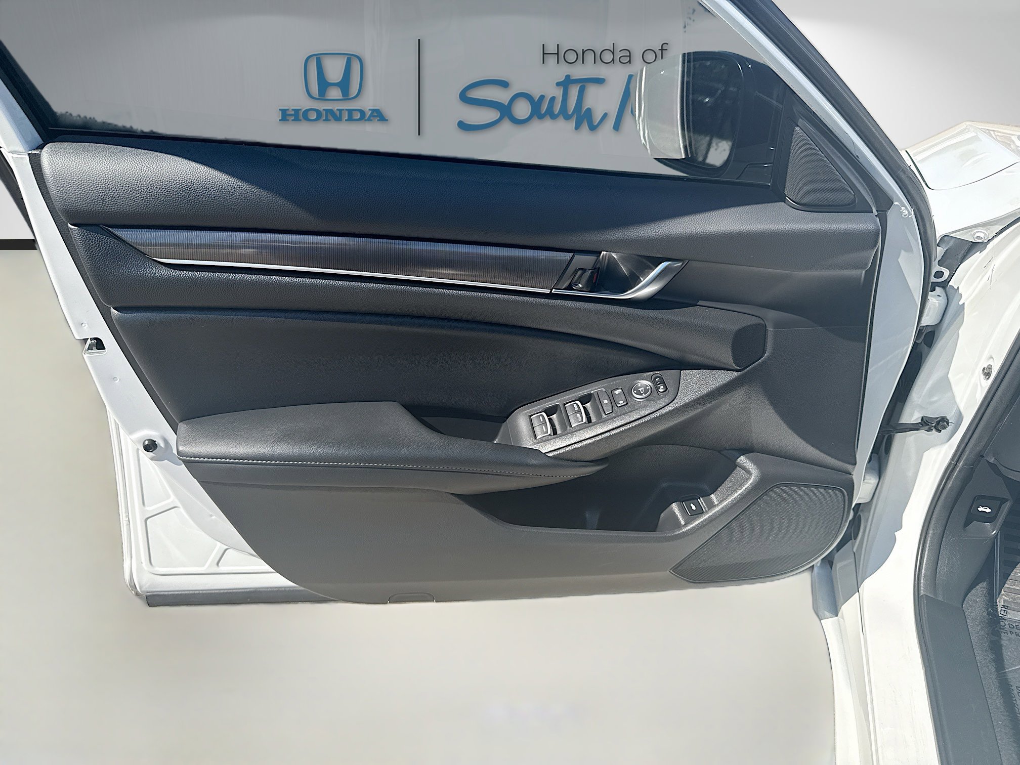 Certified 2022 Honda Accord Sport image 19