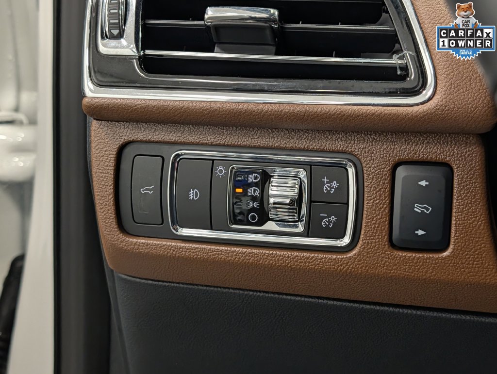 Used 2024 Lincoln Navigator Reserve AWD/4WD image 24