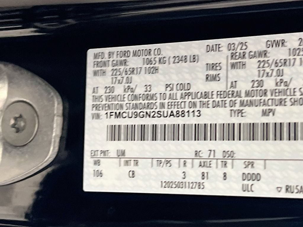 Used 2025 Ford Escape Active AWD/4WD image 28