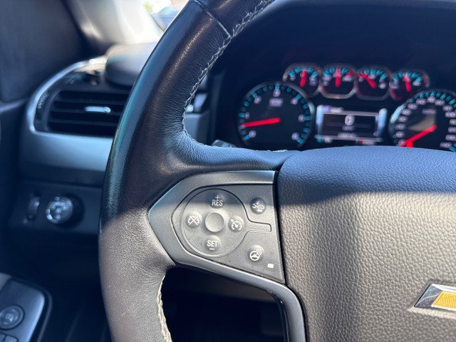 Used 2020 Chevrolet Suburban LT RWD image 34